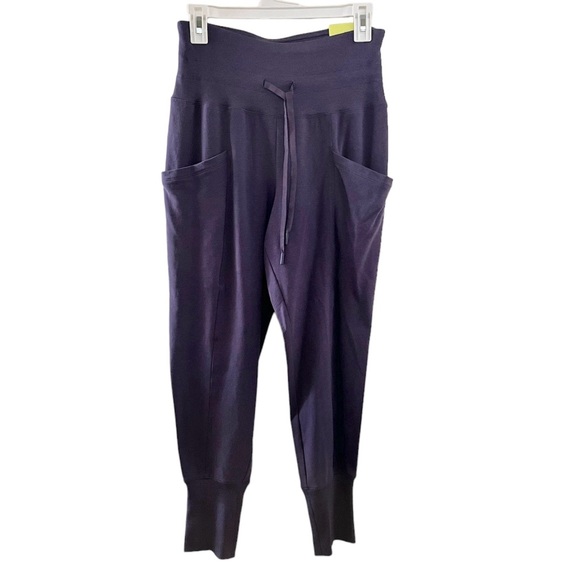 All In Motion Purple Ribbed High Rise Jogger Pants - Picture 1 of 5